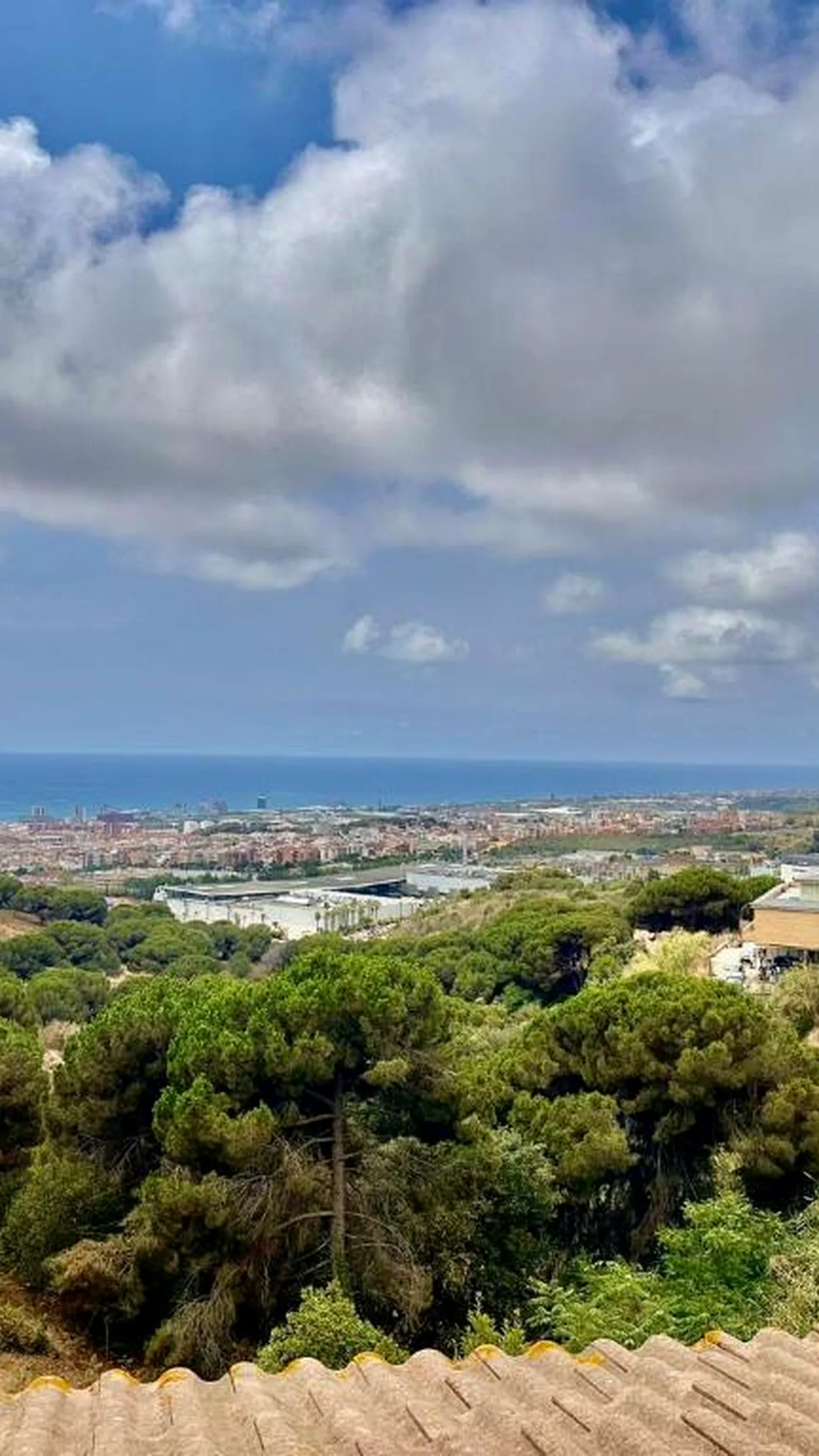 Vista real del Maresme desde The Castle Revolution